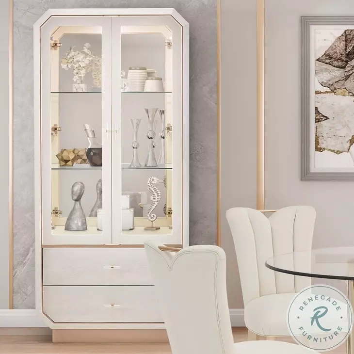 The Timeless Appeal of La Rachelle’s Custom Display Solutions